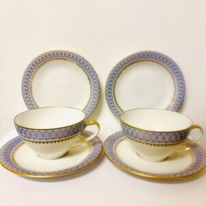 Fine Porcelain China Bavaria Germany 
2 Cups With Saucers And 2 Dessert Plates
